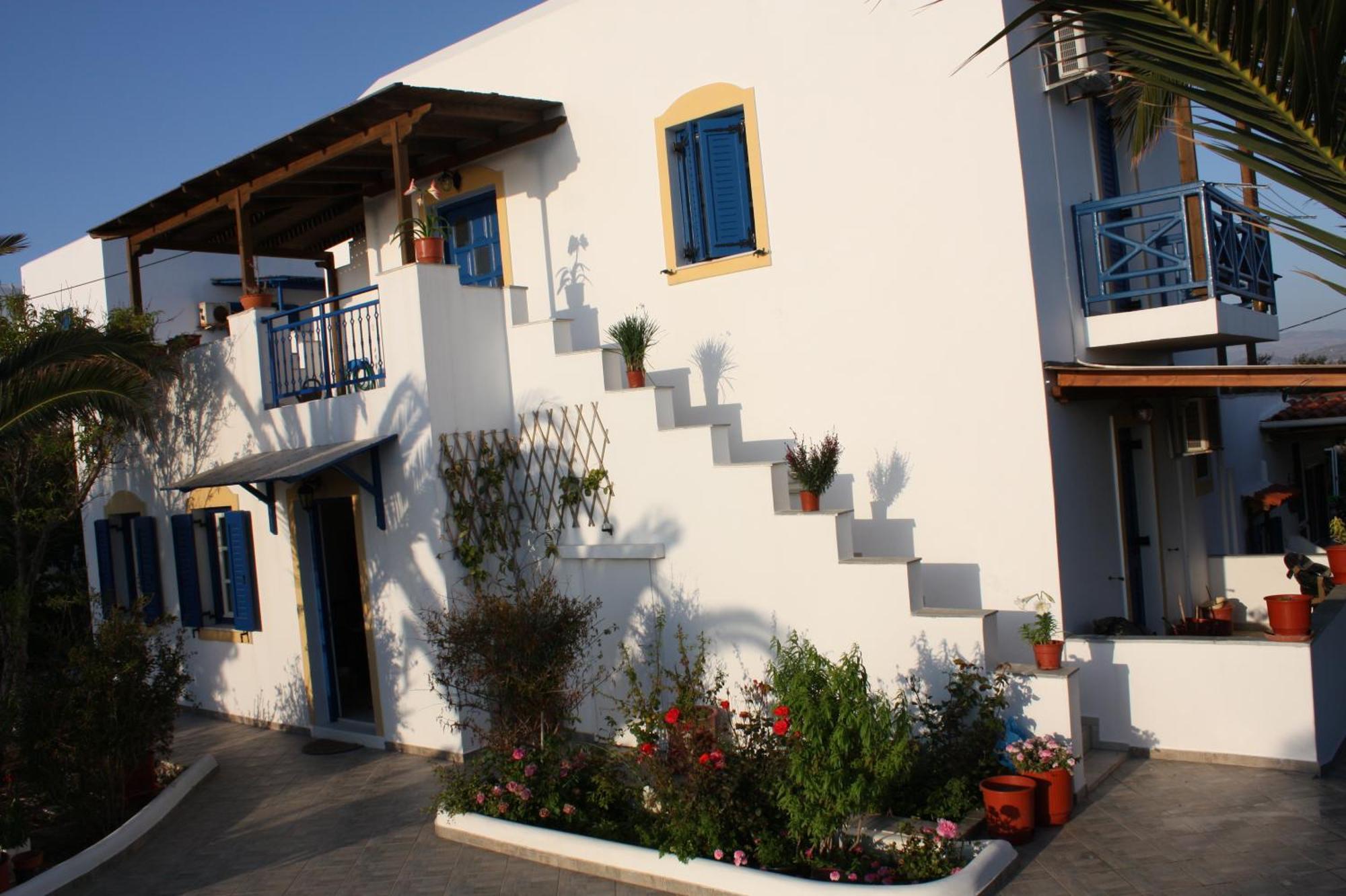 Mina'S Studios In Naxos Island Agios Prokopios  Exterior photo